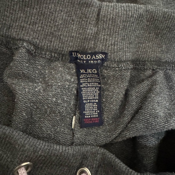Girl’s US Polo Assn gray with pink logo pull on sweatpants joggers XL - Picture 3 of 3